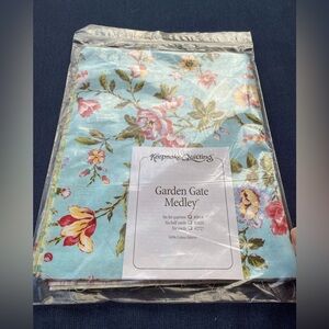 🆕Fat Quarters MedleyBNWT